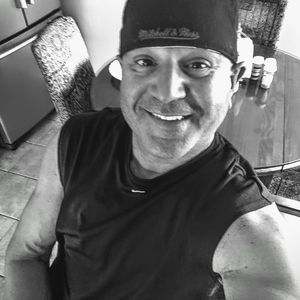 Meet your Posher, Louis